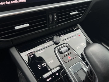 Image véhicule  Porsche Cayenne COUPE (48)