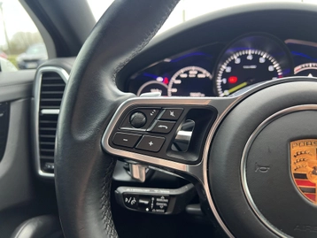 Image véhicule  Porsche Cayenne COUPE (30)