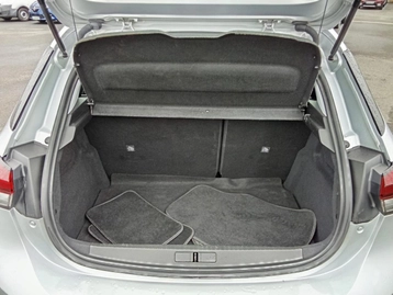 Image véhicule Opel CORSA (18) Image véhicule Opel CORSA (18)