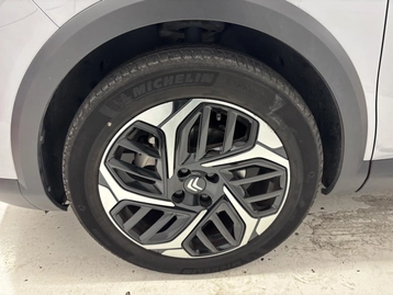 Image véhicule Citroën C4 (42) Image véhicule Citroën C4 (42)