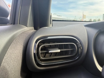 Image véhicule  Toyota YARIS CROSS (13)