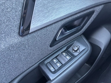 Image véhicule  Citroën C5 X (21)