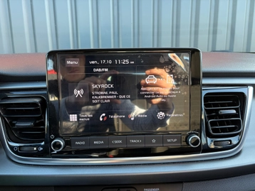Image véhicule  Kia RIO (13)