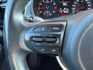Image véhicule  Kia RIO (9)