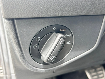 Image véhicule  Volkswagen POLO (7)