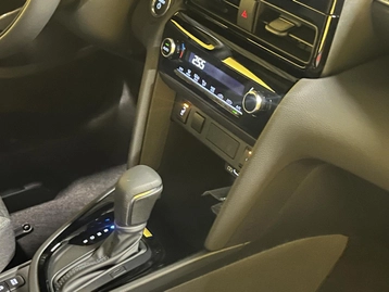 Image véhicule  Toyota YARIS CROSS (21)