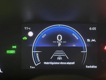 Image véhicule  Toyota YARIS CROSS (38)