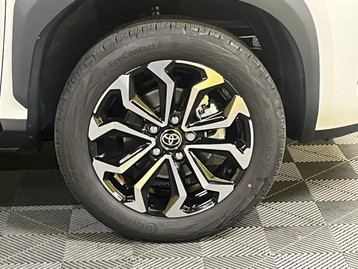 Image véhicule  Toyota YARIS CROSS (36)