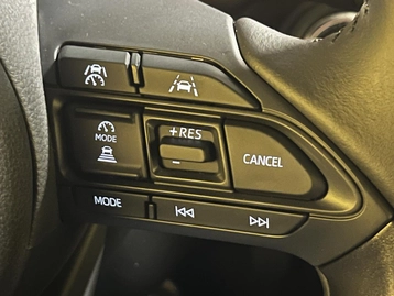 Image véhicule  Toyota YARIS CROSS (6)