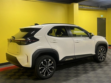 Image véhicule  Toyota YARIS CROSS (32)