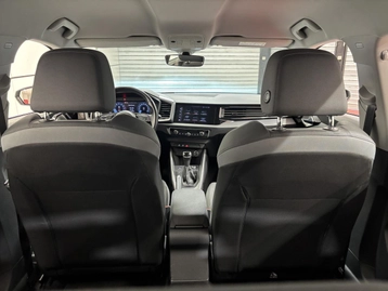 Image véhicule  Audi A1 SPORTBACK (32)