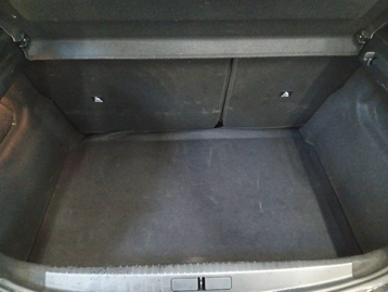 Image véhicule  Peugeot 208 (12)