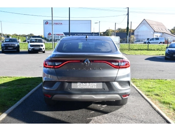 Image véhicule  Renault ARKANA (42)