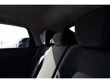 Image véhicule  Renault ARKANA (15)