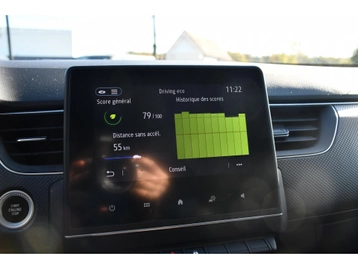 Image véhicule  Renault ARKANA (32)