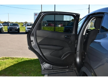 Image véhicule  Renault ARKANA (13)