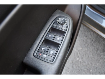 Image véhicule  Renault ARKANA (18)