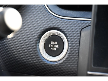 Image véhicule  Renault ARKANA (30)