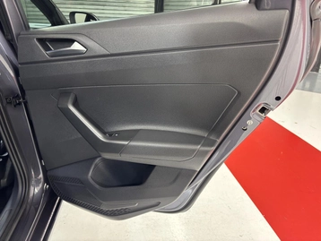 Image véhicule Volkswagen TAIGO (30) Image véhicule Volkswagen TAIGO (30)