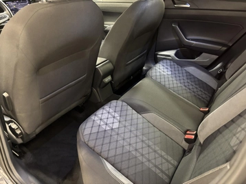 Image véhicule Volkswagen TAIGO (23) Image véhicule Volkswagen TAIGO (23)