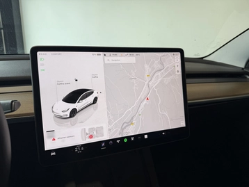 Image véhicule  Tesla MODEL 3 (13)