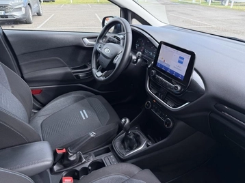 Image véhicule  Ford FIESTA (6)