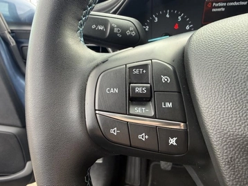 Image véhicule  Ford FIESTA (11)