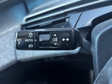 Image véhicule  Peugeot 5008 (3) (11)