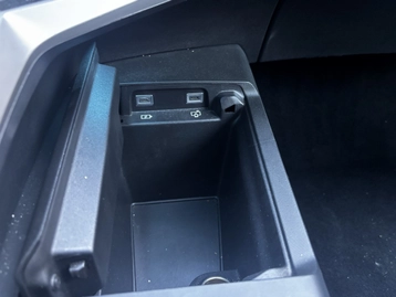 Image véhicule  Peugeot 5008 (3) (32)