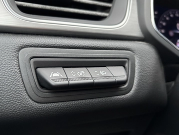 Image véhicule  Renault CAPTUR (23)