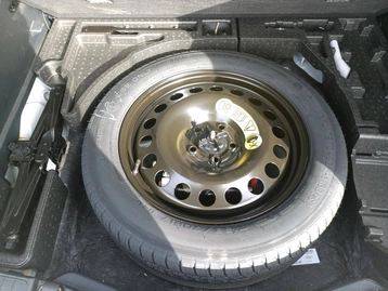 Image véhicule  Ford KUGA (14)