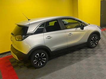 Image véhicule Opel CROSSLAND (3) Image véhicule Opel CROSSLAND (3)