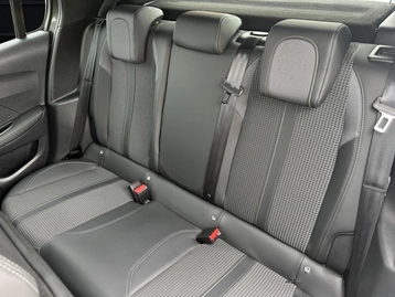 Image véhicule  Peugeot 208 (12)