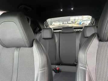 Image véhicule  Peugeot 208 (38)