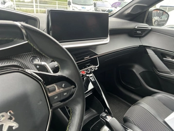 Image véhicule  Peugeot 208 (37)