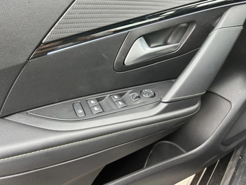 Image véhicule  Peugeot 208 (21)