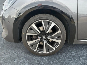 Image véhicule  Peugeot 208 (13)