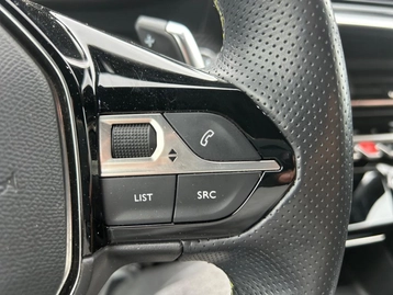 Image véhicule  Peugeot 208 (24)
