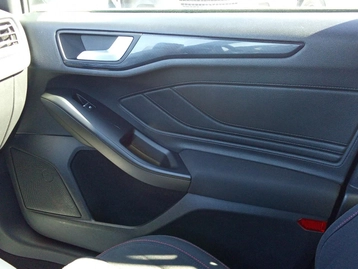 Image véhicule  Ford FOCUS (32)