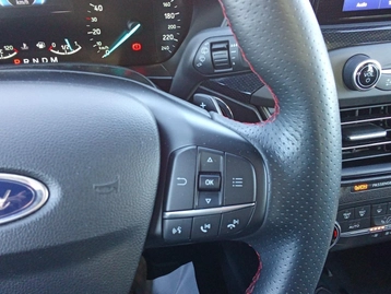 Image véhicule  Ford FOCUS (37)