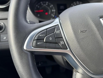 Image véhicule  Dacia DUSTER (40)