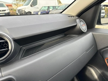 Image véhicule  Dacia DUSTER (29)