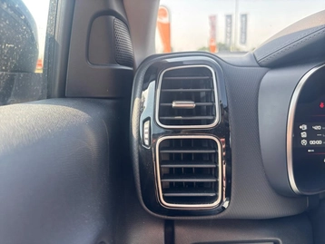 Image véhicule  Citroën C5 AIRCROSS (20)