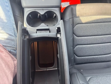 Image véhicule  Citroën C5 AIRCROSS (39)