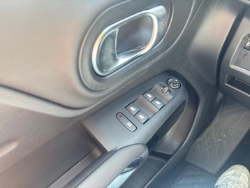 Image véhicule  Citroën C5 AIRCROSS (19)
