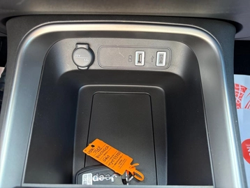 Image véhicule  Jeep AVENGER (35)