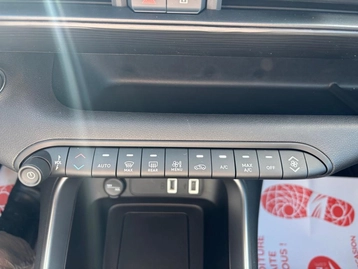 Image véhicule  Jeep AVENGER (34)