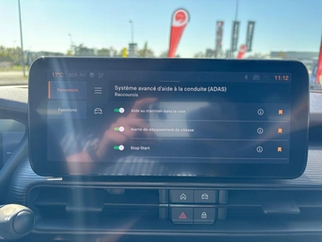 Image véhicule  Jeep AVENGER (31)