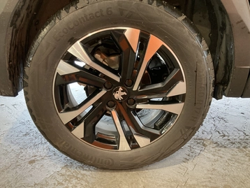 Image véhicule  Peugeot 2008 (4)