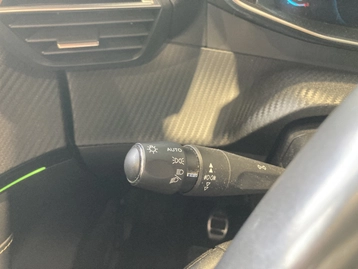 Image véhicule  Peugeot 2008 (18)